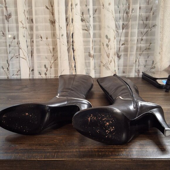 Antonio Melani Black/Cream Leather Knee-High Boots Sz 7 1/2 M - Picture 5 of 7